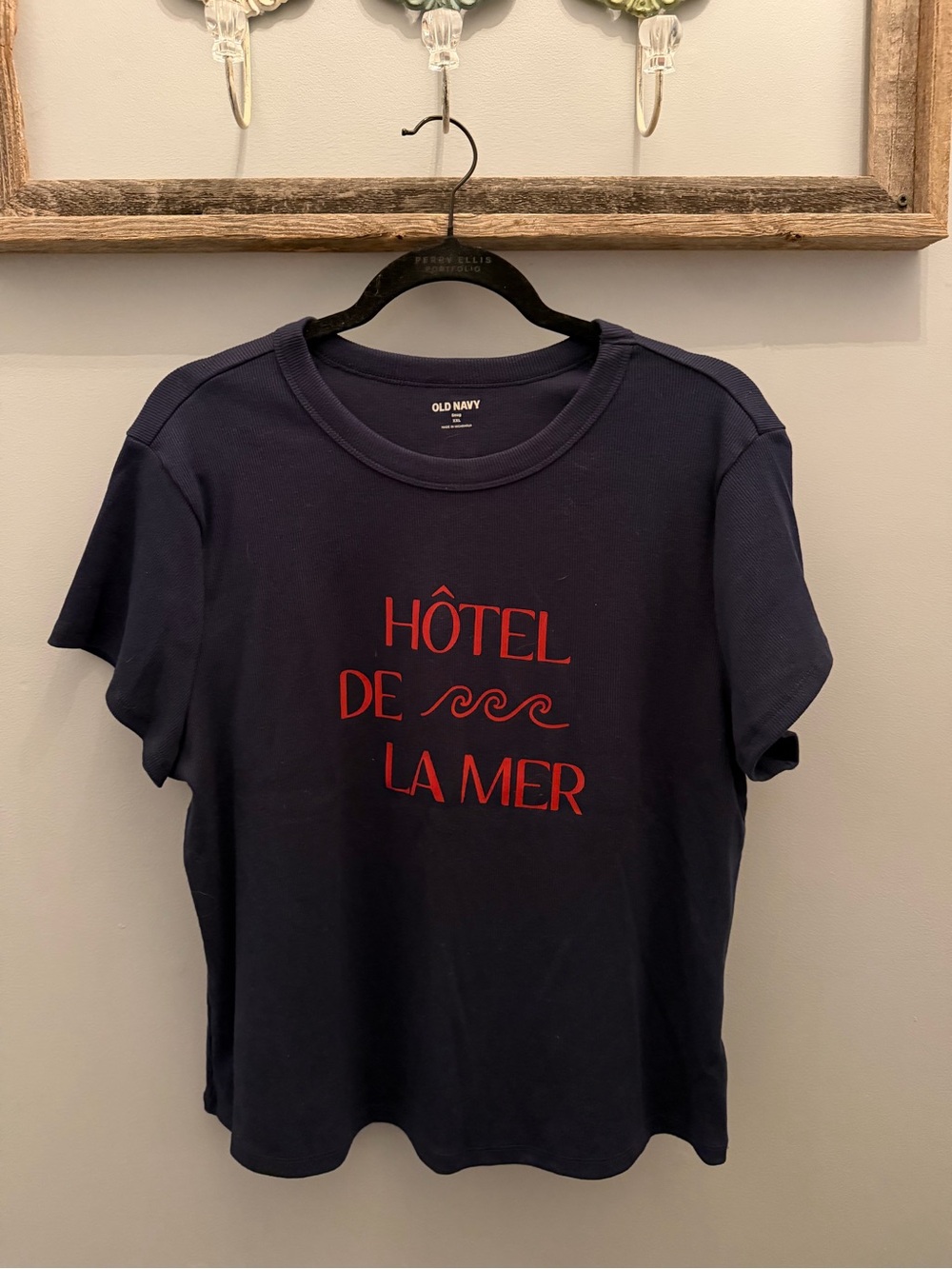 Old Navy Navy Blue Tee with Red 'HÔTEL DE LA MER' Graphic